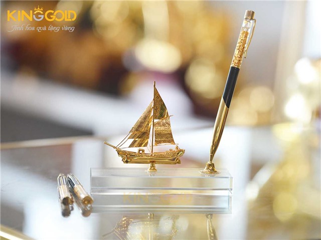 Gợi ý quà vàng cao cấp làm quà tặng sếp