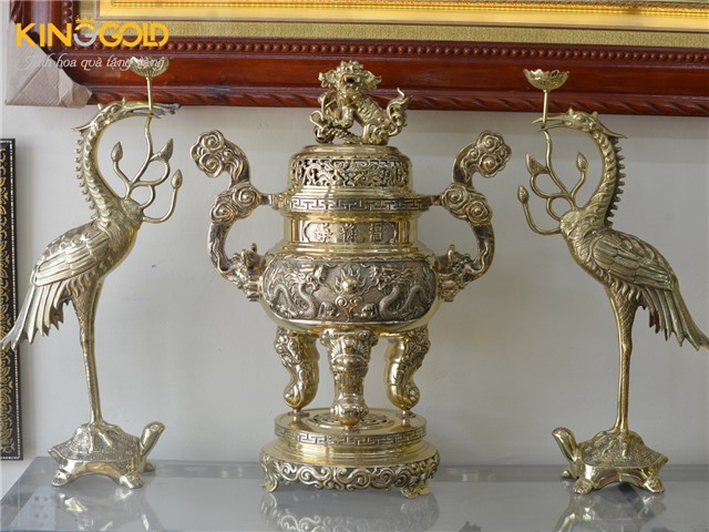 Bộ đỉnh tam sự bằng đồng Đại Bái bán tại tỉnh Ninh Thuận