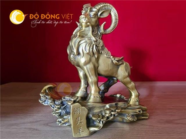Hướng dẫn cách bài trí tượng dê bằng đồng chuẩn phong thủy