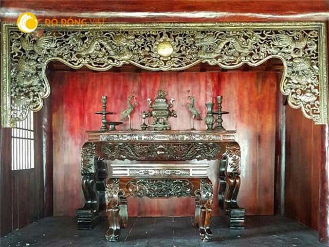 Nên đặt làm cửa võng bằng đồng hay bằng gỗ ?