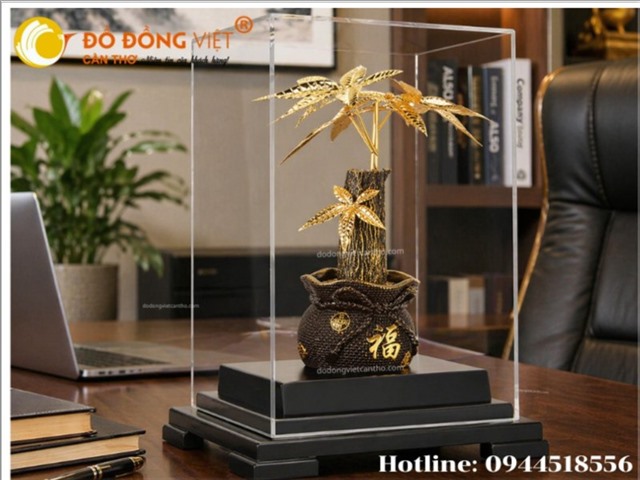 Chậu Cây Kim Ngân Phong Thủy – Biểu Tượng Tài Lộc Và May Mắn Cho Không Gian Sống